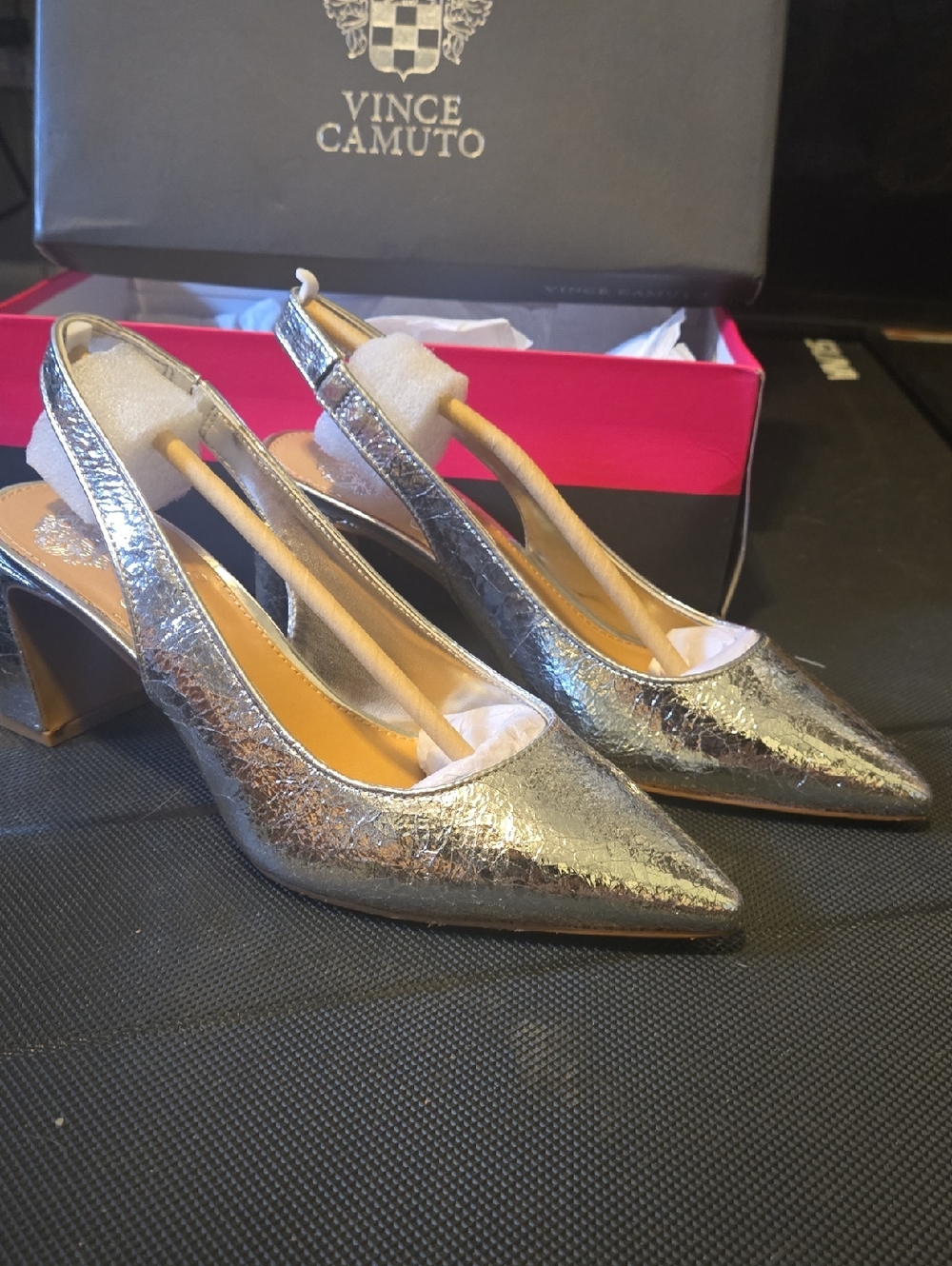 Vince Camuto MC-Hamden Silver Sling Back Size 7